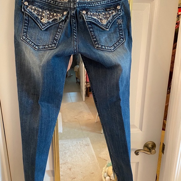 Miss Me Pearl Embellishments size 29 - Picture 2 of 10